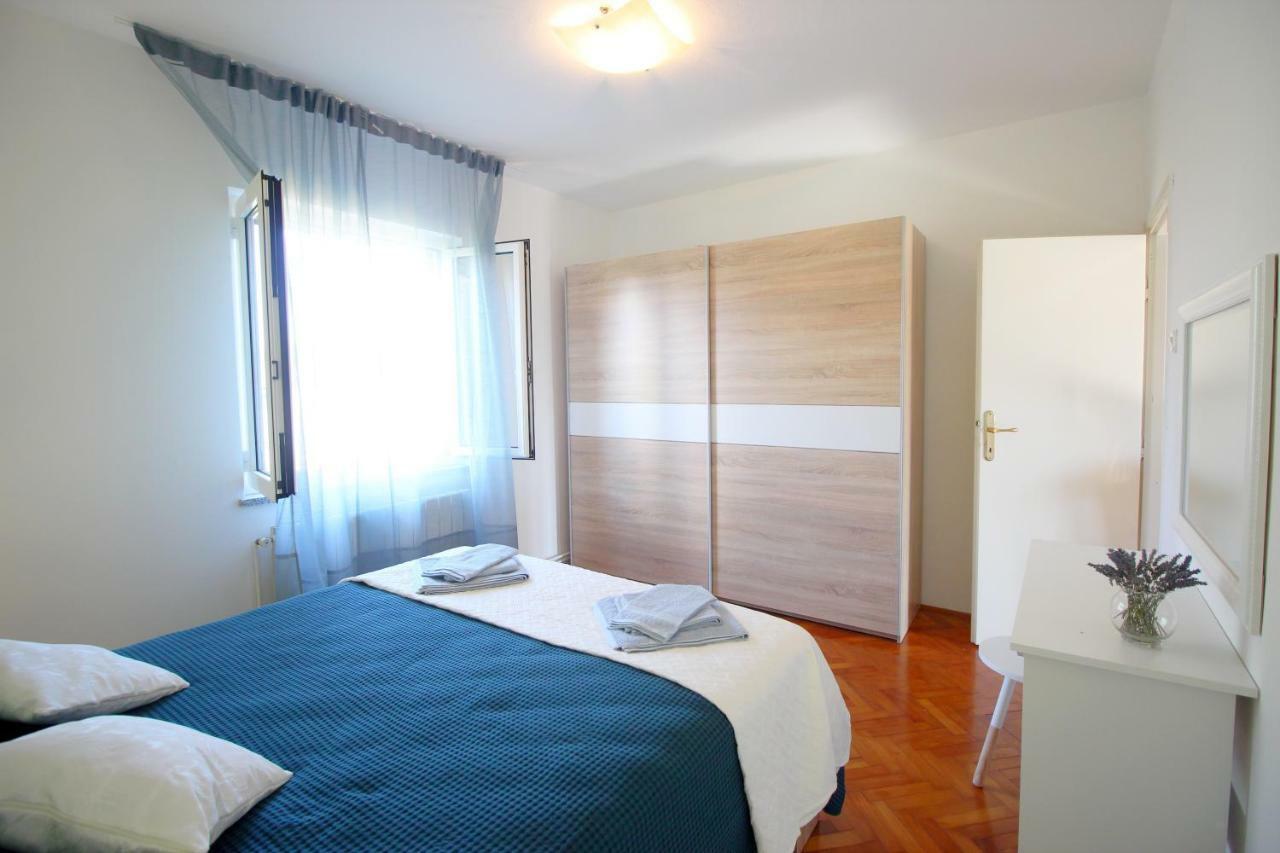 Apartment Agnese 로비니 외부 사진