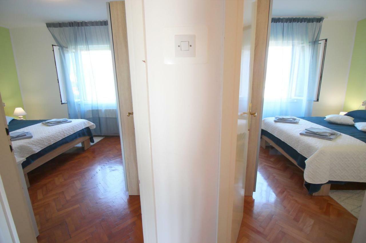 Apartment Agnese 로비니 외부 사진